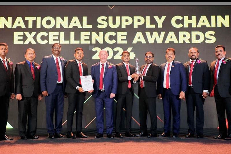 මයික්රෝ ඉලෙක්ට්රික් ඉන්ටර්නැෂනල් වෙත විශිෂ්ටතා සම්මානයක්