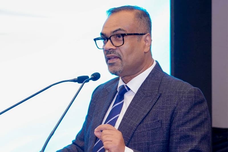 ව්යවස්ථාපිත රාජ්ය අරමුදල් ප්රතිව්යුහගත කිරීමේ දැවැන්ත තීරණයක්: අක්රිය අරමුදල් ඈවර කෙරේ