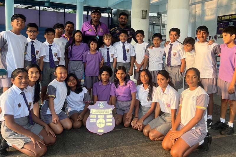 ආධුනික පිහිනුම් ශූරතාවලියේදී කොළඹ බ්රිතාන්ය පාසලෙන් සුපිරි දස්කම්
