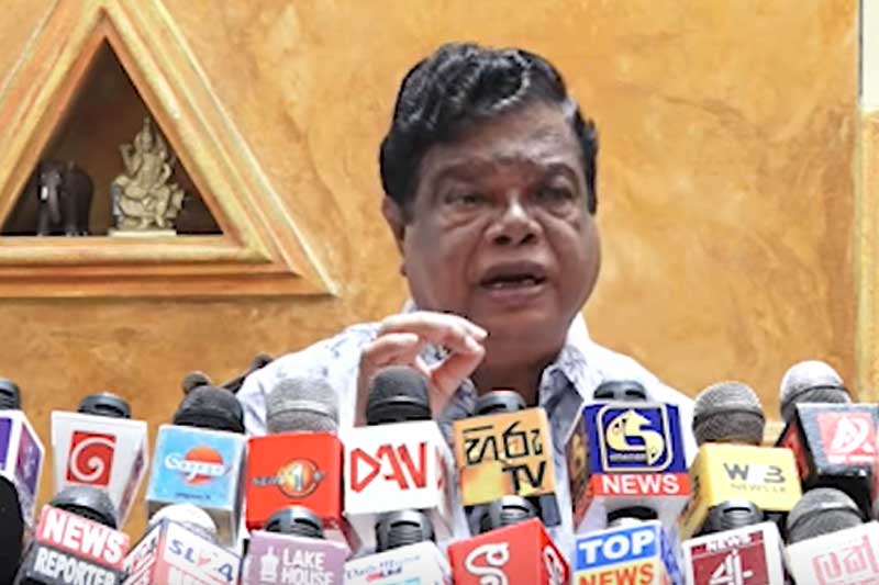 'භාණ්ඩාගාරයේ ට්රිලියනයේ කථාව කතන්දරයක්' - බන්දුල ගුණවර්ධන
