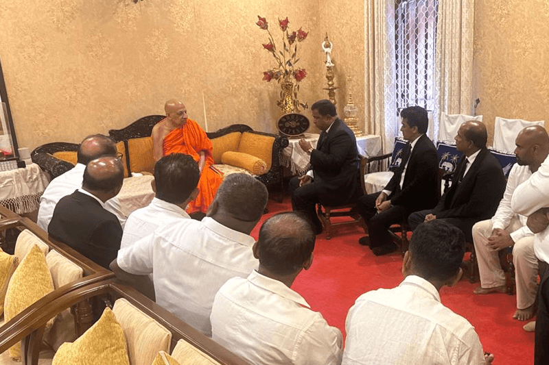 22 වැනි සංශෝධනය සහ විනිසුරුවන්ගේ විශ්රාම වයස: නිදහස් මෙහෙයුම් මධ්යස්ථානය මල්වතු මහ නාහිමියන් මුණගැසෙයි!