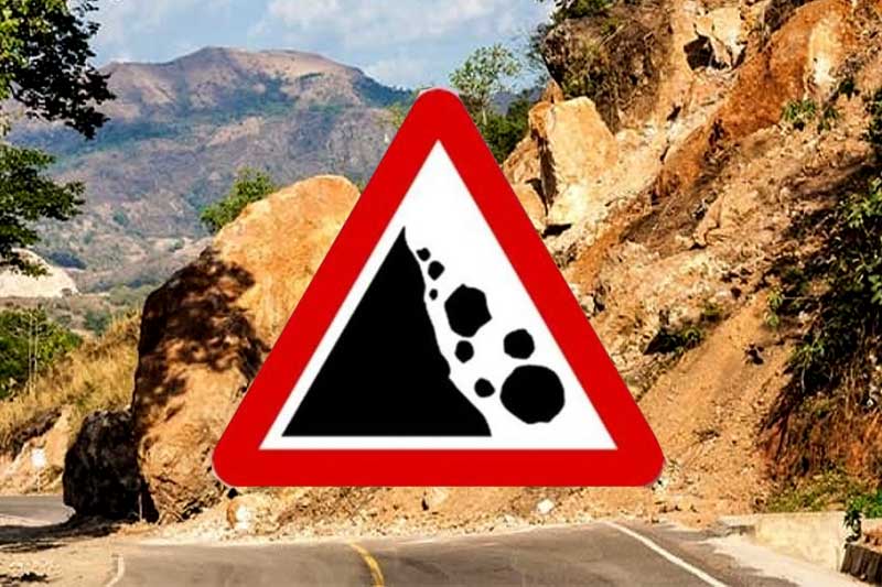 ප්රා.ලේ කොට්ඨාස 50 කට නායයෑමේ අනතුරු