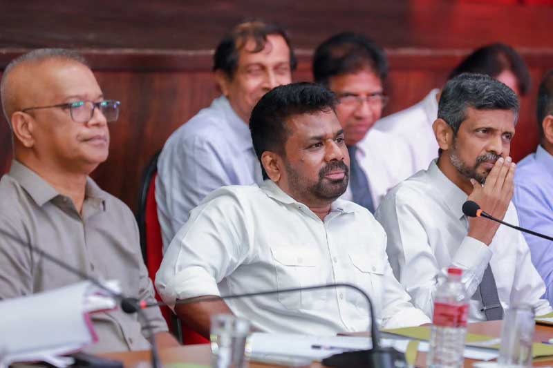 සාමාන්ය රාජ්ය යාන්ත්රණය ඉක්මවා යන මෙහෙයුම් යාන්ත්රණයක් අවශ්යයි - ජනපති මහනුවර දී අවධාරණය කරයි