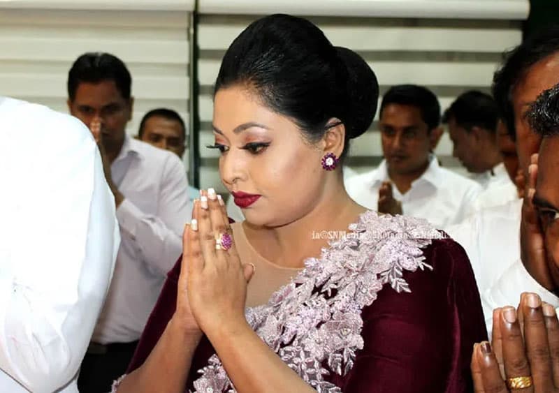 සනත්ගේ බිරිඳට පාර්ලිමේන්තු එන්න ඉල්ලා අස්වෙන ජාතික ලැයිස්තු මන්ත්රී මන්ත්රී කවුද?
