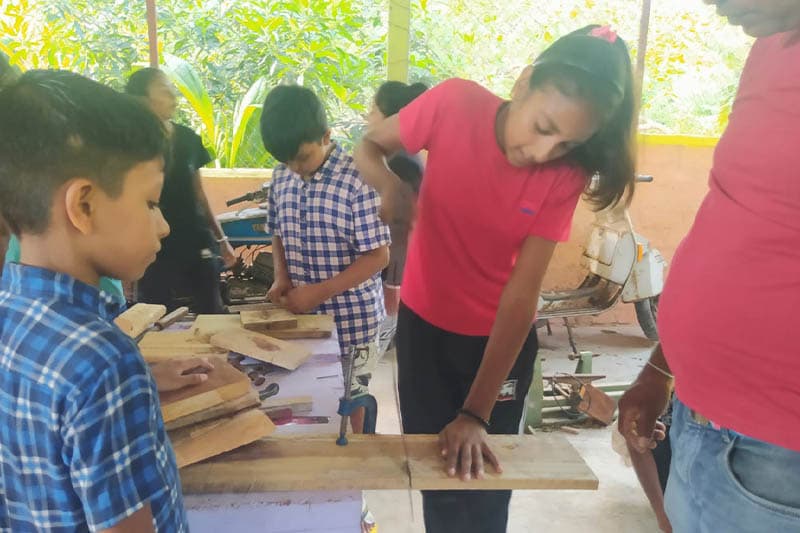ප්රායෝගික සහ කුසලතා මූලික කරගත් නව අධ්යාපන ප්රතිසංස්කරණයක් - (චාන්දනී දිසානායක)