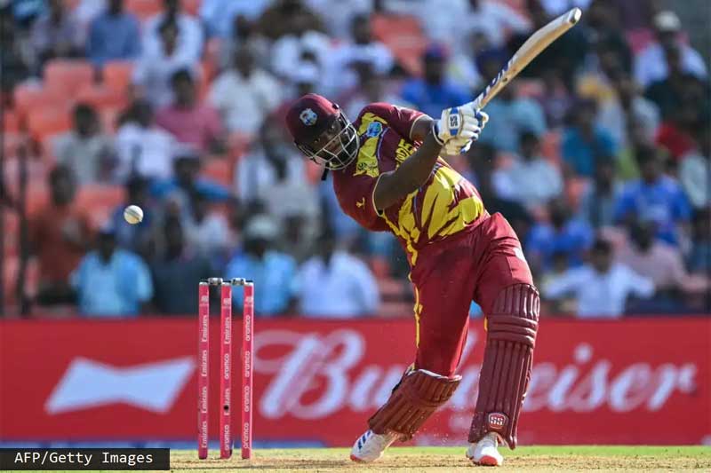 රොමාරියෝ ෂෙපර්ඩ්ගෙන් T20 ලෝක කුසලාන නව වාර්තා දෙකක්