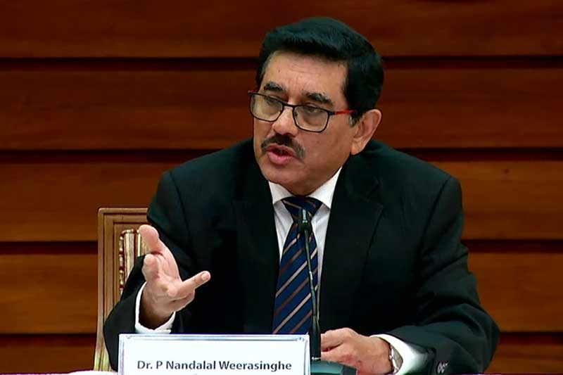 මන්ත්රීවරුන් නගන ප්රශ්න වලට ඕනෑම වේලාවක පිළිතුරු දීමට සූදානම් - මහ බැංකු අධිපති කියයි