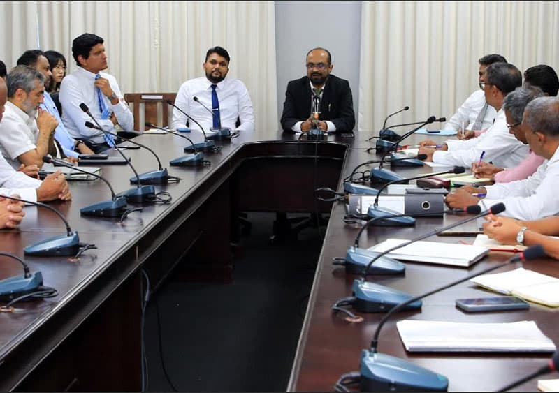 බලශක්ති උත්පාදනයට ආයෝජනය කරන්න පුද්ගලික අංශයට ඇති තරම් ඉඩකඩ