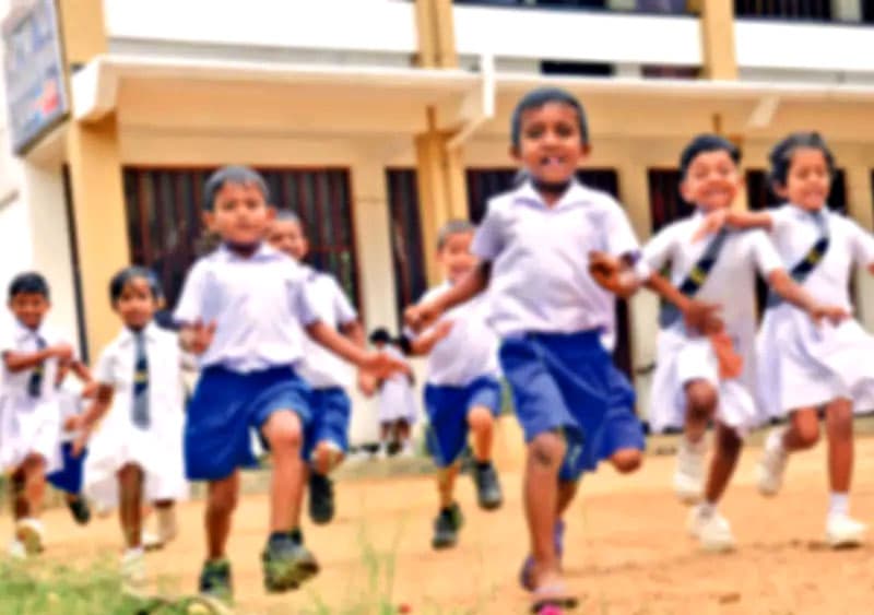 අපේ රටේ පිරිසුද්දෝ ගැන දන්නවාද? - (කුසල් පෙරේරා)