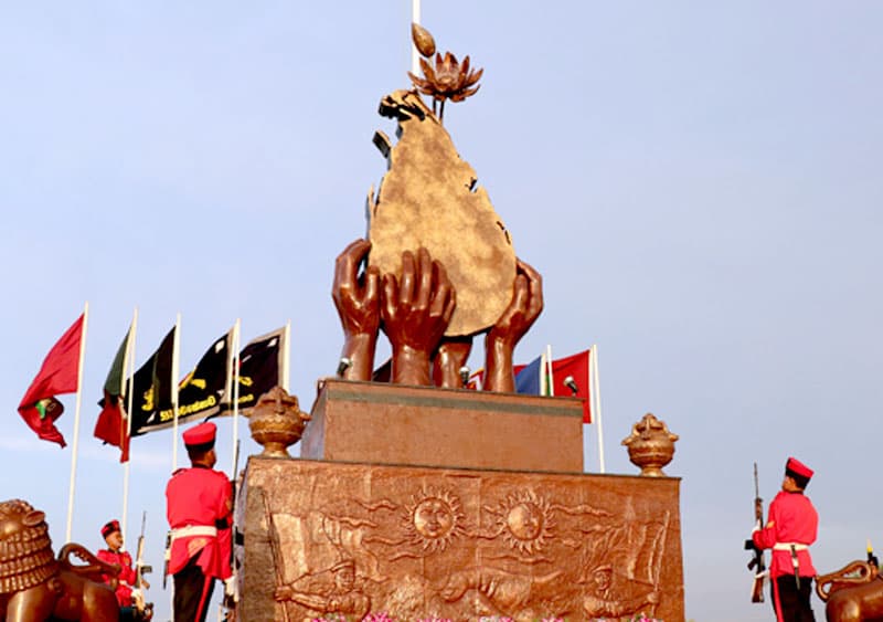 විජයග්රහණය සමරමු! අර්ථවත් කරමු!! - ගෙවිඳු කුමාරතුංග