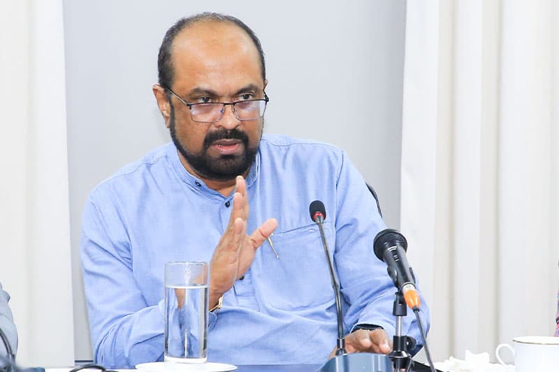 විදුලිබල මණ්ඩලය පුද්ගලිකකරණ වැඩපිළිවෙළ ආපසු හරවනවා - බලශක්ති ඇමති කියයි