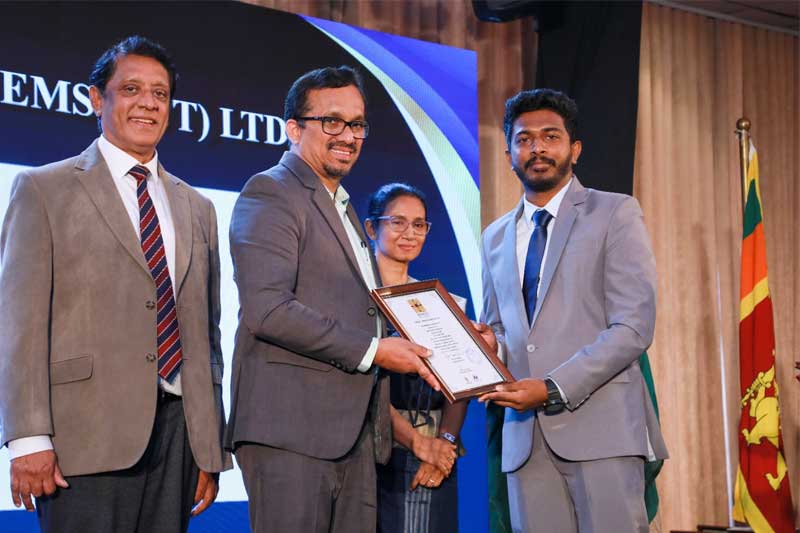 “Made in Sri Lanka” සහ “Brain into Business”: දේශීය ව්යවසායකයින් බලගැන්වීමේ ජාතික වැඩසටහන ඇරඹේ