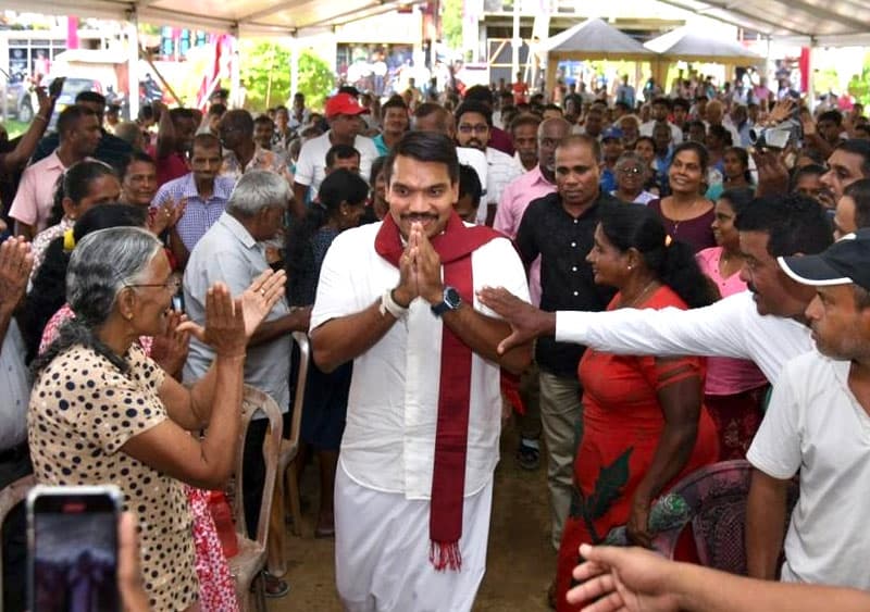 නාමල් දැම්මේ මොකටද?- (එරන්ද ගිනිගේ)