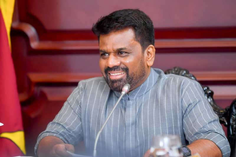 ආර්ථික අභියෝග ගැන ජනපති ප්රධානත්වයෙන් විශේෂ සාකච්ඡාවක්