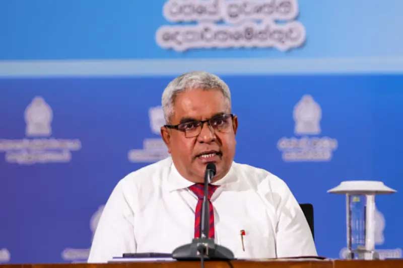 බෞද්ධ කටයුතු කොමසාරිස් ජනරාල්වරයා ධුරයෙන් ඉවත් කරයි
