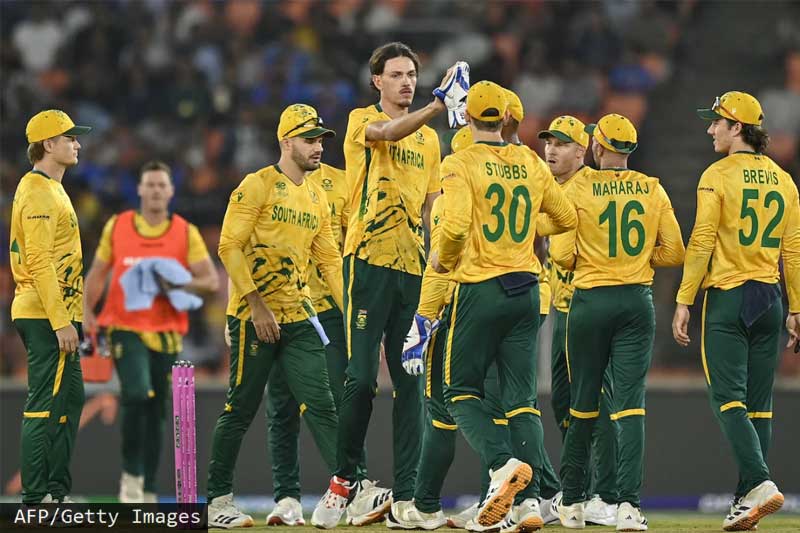 2026 T20 WC: දකුණු අප්රිකාව නිරායාසයෙන් ‘සුපිරි අට’ වටයට