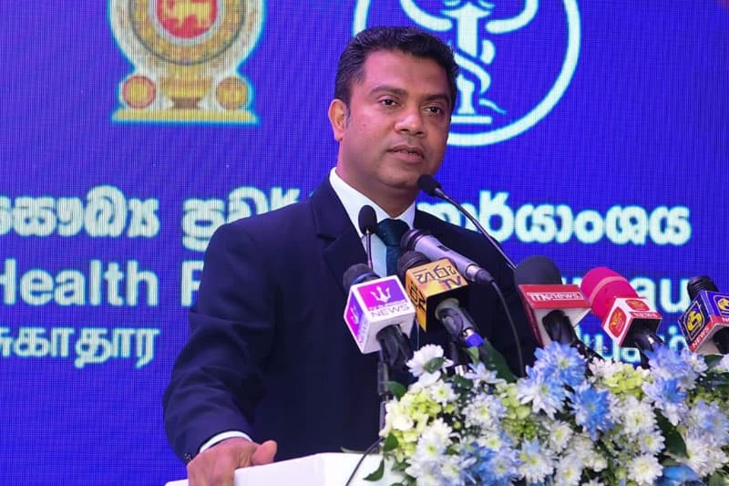 ජනමාධ්ය ඇමැති ගෙන් විද්යුත් මාධ්යවලට අවසන් දැනුම් දීමක් !
