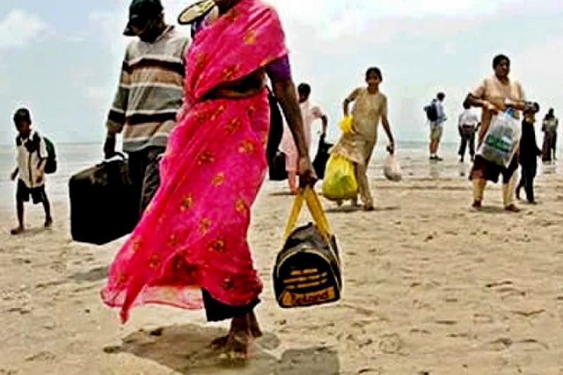 ඉන්දියාවේ සිටින ශ්රී ලාංකික සරණාගතයන්ට නැවත මෙරටට පැමිණීමට කැබිනට් අනුමැතිය!