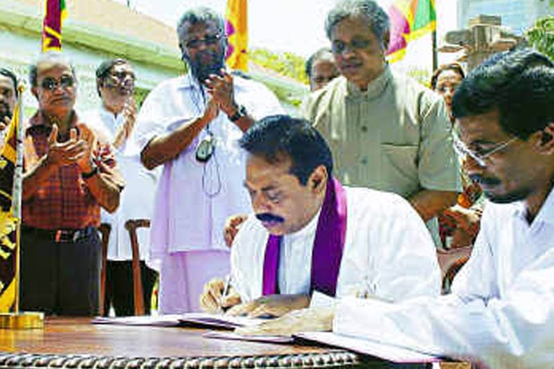 හොරු සහ බොරු! - උපුල් ජෝශප් ප්රනාන්දුගේ ගුරුදා විග්රහය