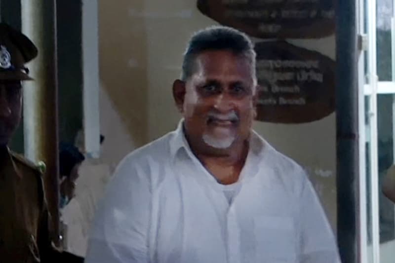 ධීවර සංස්ථාවේ හිටපු සභාපති මහීල්ට ඇප ලැබුණත් කොන්දේසි සපුරන්න බැරිව රිමාන්ඩ්