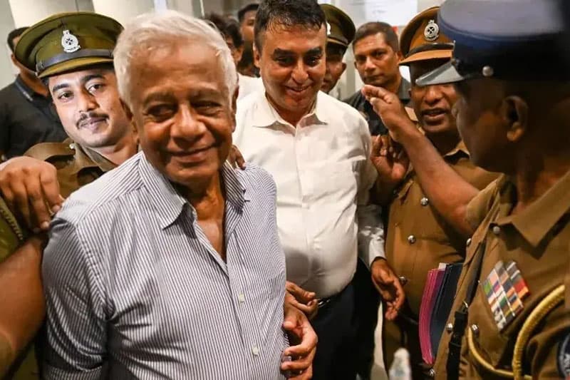 පාස්කු තීන්දු ප්රකාශනයේ ඇතුළාන්තය: හේමසිරිට සහ පූජිත්ට එරෙහි සම්පූර්ණ තීන්දුව මෙන්න!