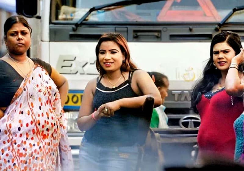 ගණිකා වෘත්තිය නීතිගතයි, වචනෙට - (චින්තන ධර්මදාස)