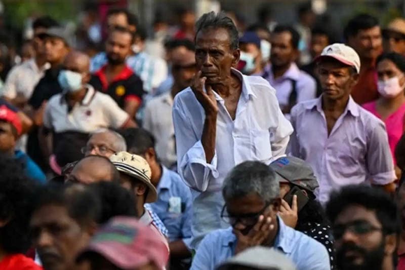 පන්ති භේදය දෙදරා යාම සහ දේශපාලනය ජනතාකරණය වීම! - (ක්රිෂාන්ත ප්රසාද් කුරේ)