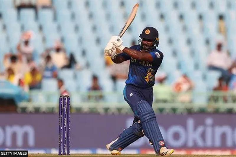කුසල් ජනිත් : T20 ලෝක කුසලාන සංචිතයට ඇතුළත් නොකළේ ඇයි ?