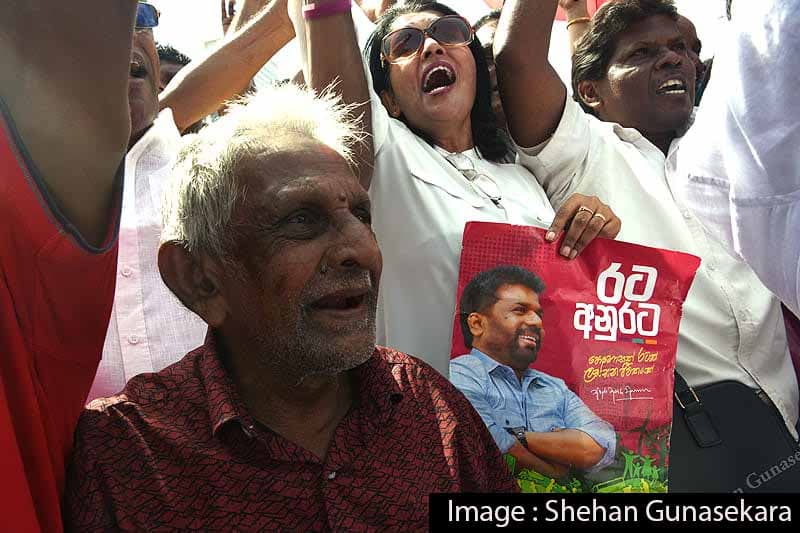 බලන්න දුන්නු අය දැන් 'දීලා බලන්නෙ' මොනවද? | Kusal Perera