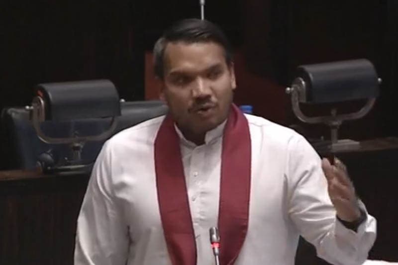 පොලිස්පතිගේ ඉල්ලීමට විනිසුරුවරුන්ට එරෙහිව විනය ක්රියාමාර්ග ගැනීම වැරදි !