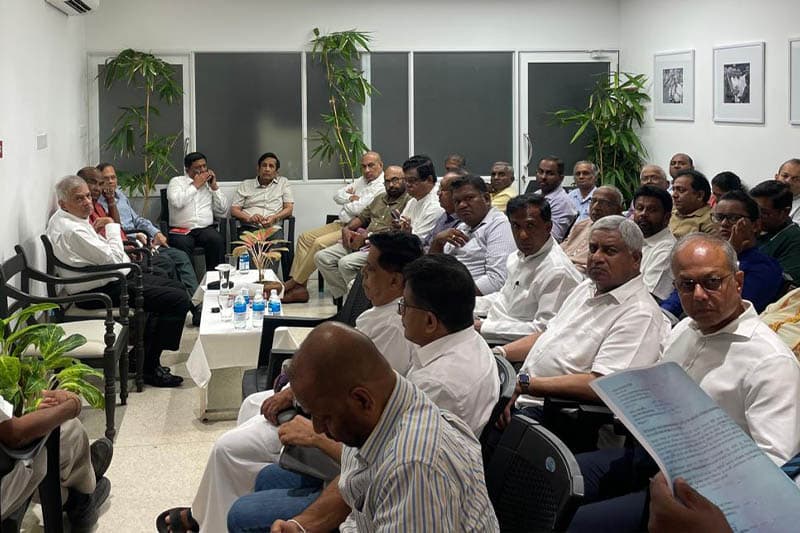සියලු දෙනා ගේ ම සංහිඳියාවෙන් රට ගොඩනැගිය යුතුයි