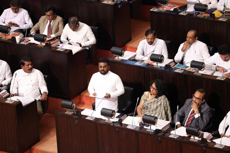 2/3 බලයෙන් කරන්න පුළුවන් මොනවා ද...? - කේ. ඩබ්ලියු. ජනරංජන (වීඩියෝ)