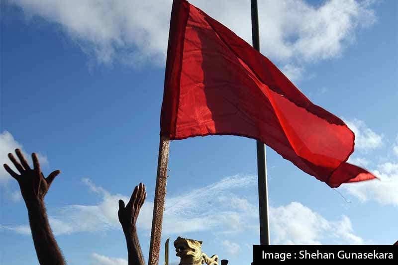 ශ්රී ලංකාවේ දේශපාලන සුසමාදර්ශී පරිවර්තනය: නිර්ප්රභූ බලය සහ 'වැඩකාරයන්ගේ' ආණ්ඩුවක අවශ්යතාව | පිලිප් ශාන්ත