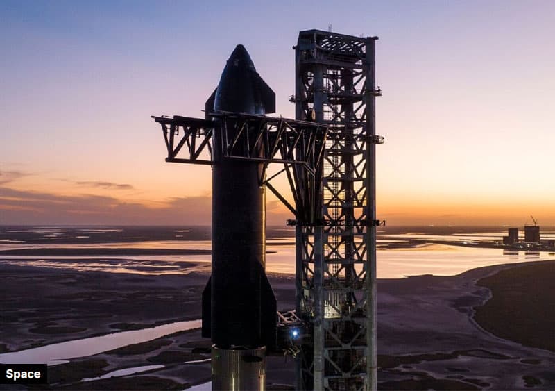 එලොන් මස්ක්ගේ SpaceX’s Starship පුපුරා යයි