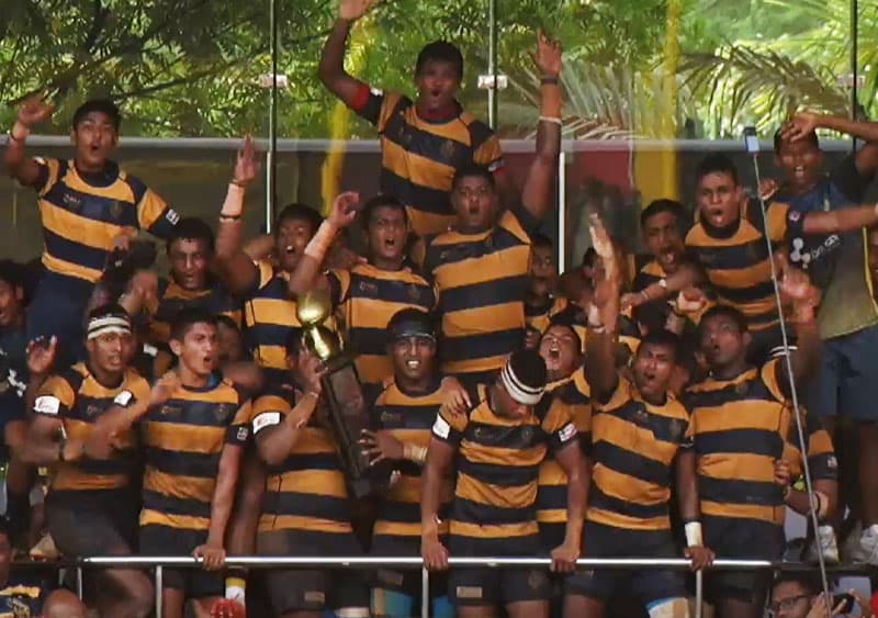 ඉසිපතන අපරාජිත වාර්තාව බිඳවැටේ - රග්බි කුසලානය රාජකීයන්ට