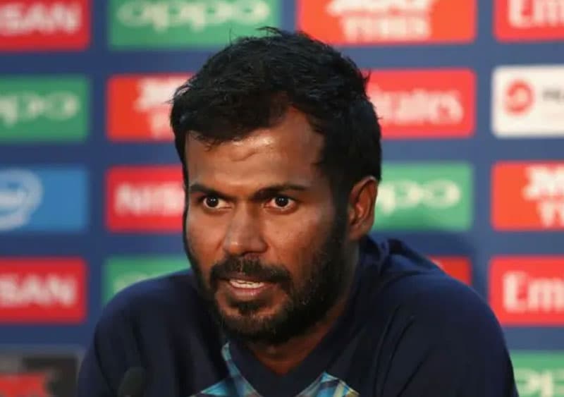 උපුල් තරංග අත්අඩංගුවට ගැනීමට වරෙන්තු නිකුත් කළේ ඇයි ?