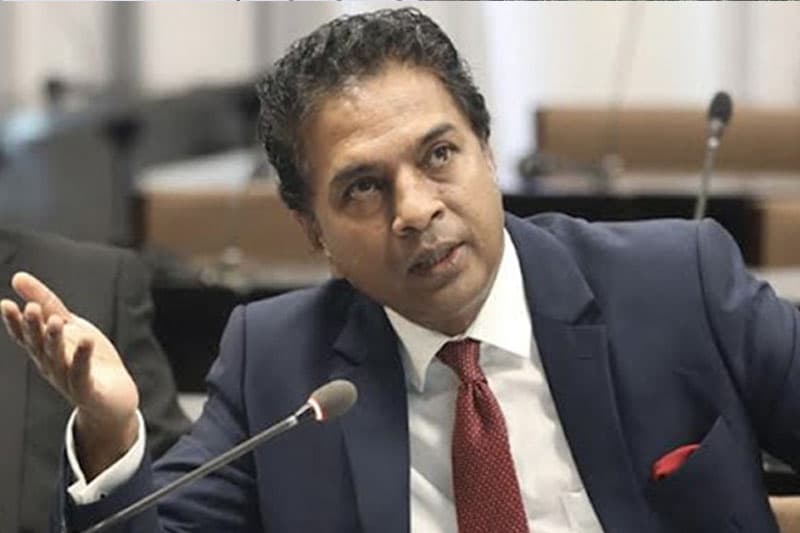 පොලිස්පති පිළිබඳ ප්රකාශය ගැන ප්රශ්න කිරීමට පොහොට්ටු ලේකම් සාගර කාරියවසම් මධ්යම අපරාධ විමර්ශන කාර්යාංශයට!