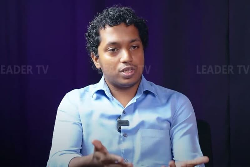 කවි ලිවිය යුත්තේ කවියේ වර්ධනය පිළිබඳ අවබෝධයෙන් - සකුන්ත හිරිමුතුගොඩ (වීඩියෝ)