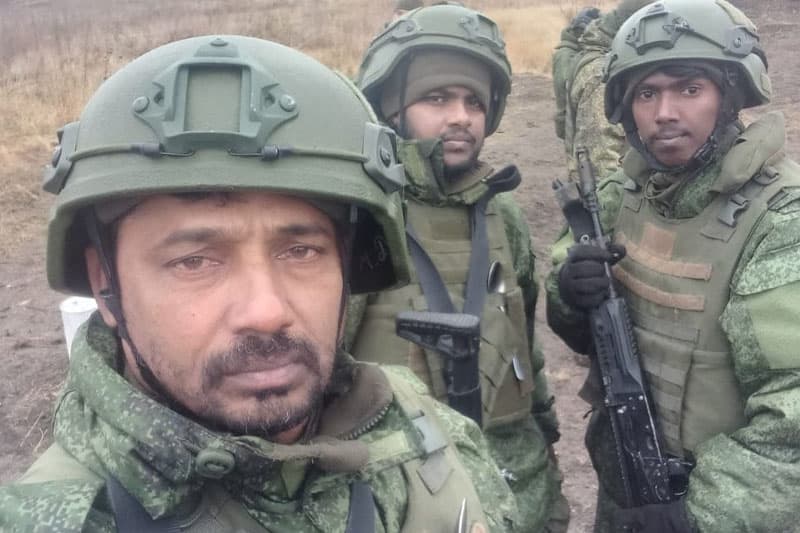 'රණවිරුවන්' මුලා කොට දංගෙඩියට දැක්කූ 'රණවිරුවෝ' - මුල්ලිවයික්කාල් 'රණවිරුවන්' ගැන කාටත් අමතක වුන කතාවක් | Saroj Pathirana