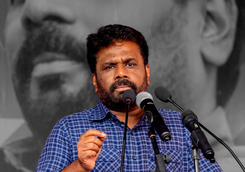 ජනාධිපතිවරයාට එදා කියු සටන් පාඨ අත්හැර දැමීමට කාලය පැමිණ තිබේ - (ශිරාල් ලක්තිලක)