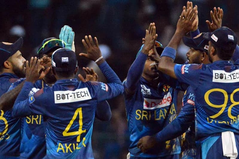 ශ්රී ලංකාව එක්දින ක්රිකට් රටවල් අතර 4 වැනි තැනට