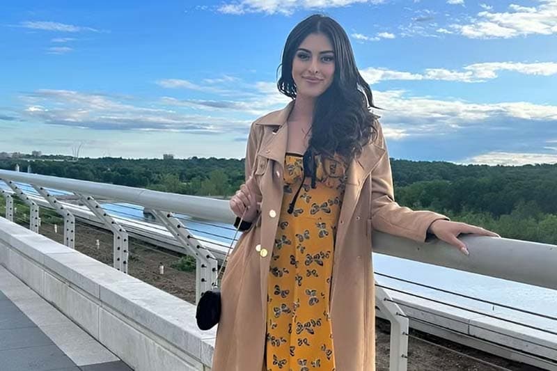 දෙනෝ දාහක් සිත් නිවූ සොෆියා ඔබ නිසැකව නිවුනාම වේ..