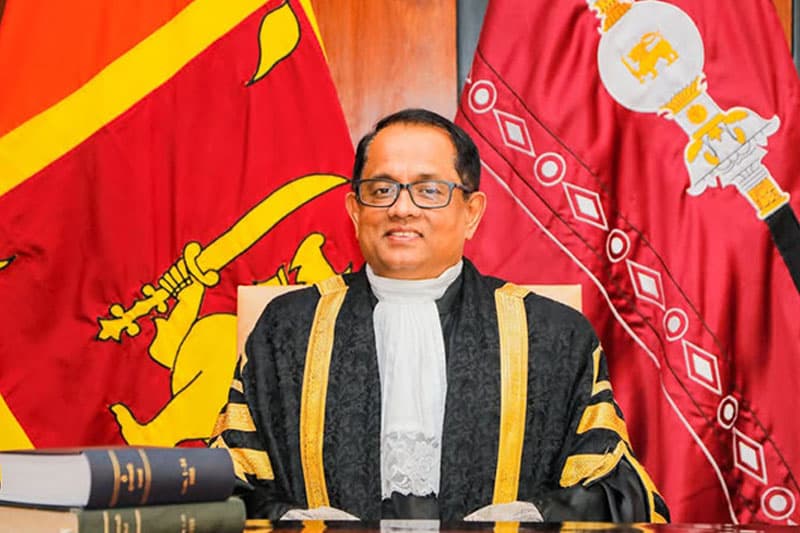 කථානායක පුටුව යළිත් උණුසුම් වෙයි: ටැන්සානියානු සංචාරයෙන් පසු ඉල්ලා අස්වෙයි ද ?