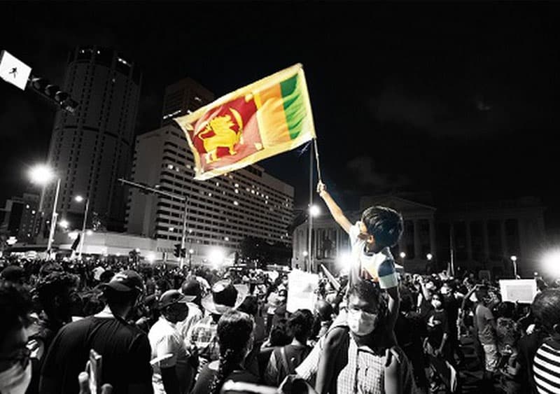 උරගලක්වු අරගලය - (මහිම සුජීව ගමගේ)