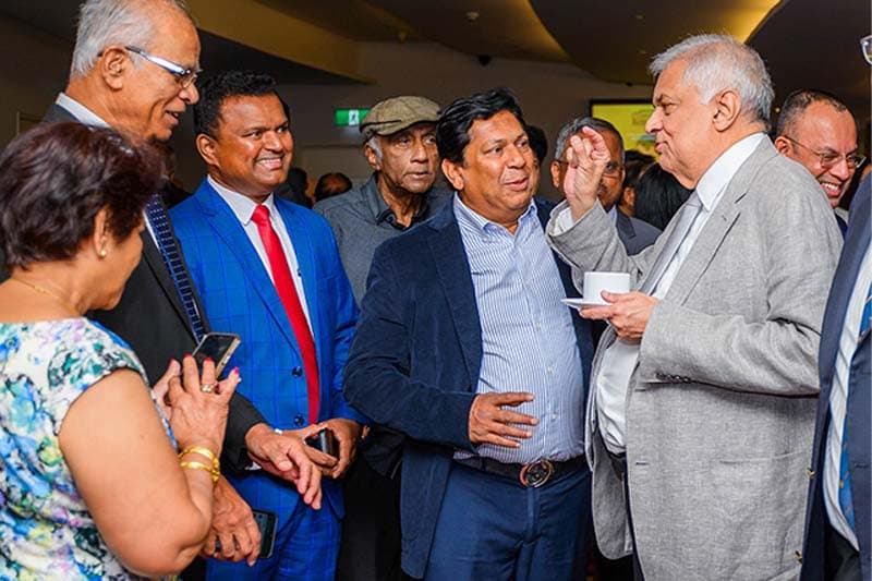 මෙල්බ'න ගිම්හාන ආනයන - (ආචාර්ය උදන් ප්රනාන්දු)