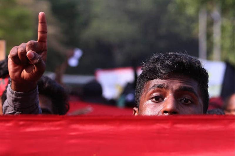 විරුවාරදය හා පුනරුදාව - (උදන් ප්රනාන්දු )