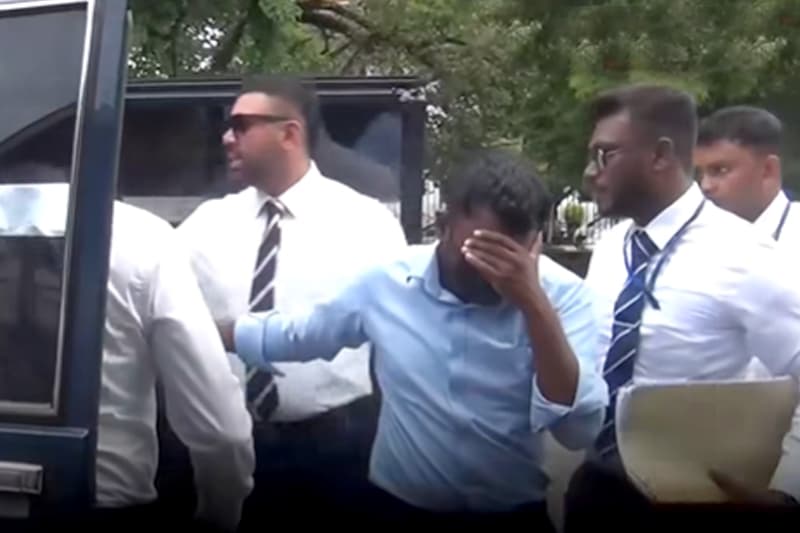 ඩොලර් බිලියනයක් රටින් පැන්නූ මහා පරිමාණ ජාවාරම: ප්රධාන පෙළේ බැංකු 4ක නිලධාරීන් 4ක් රිමාන්ඩ්