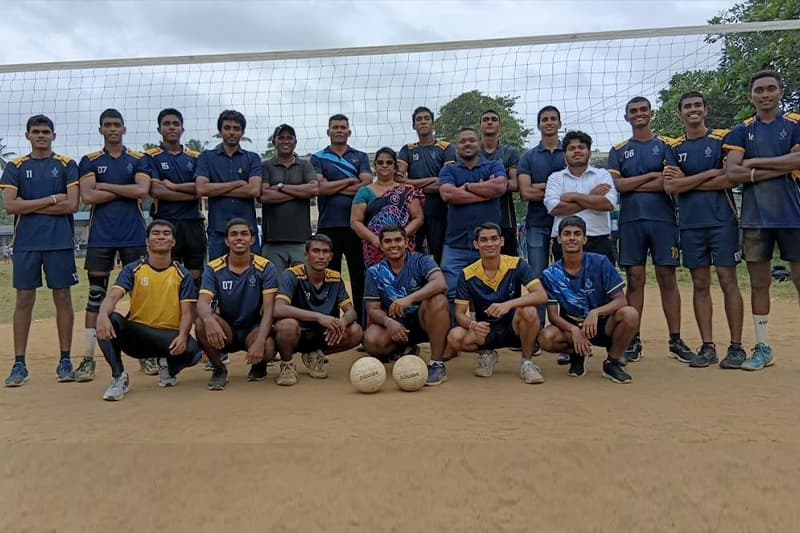 කොළඹ රාජකීය විදුහලට ඉතිහාසයේ ප්රථම වතාවට බස්නාහිර පළාතේ වොලිබෝල් ශූරතාවක්