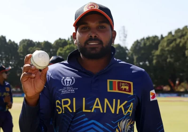වනිඳුගෙන් ක්රිකට් වාර්තාවක් - ලංකාවට පහසු ජයක්