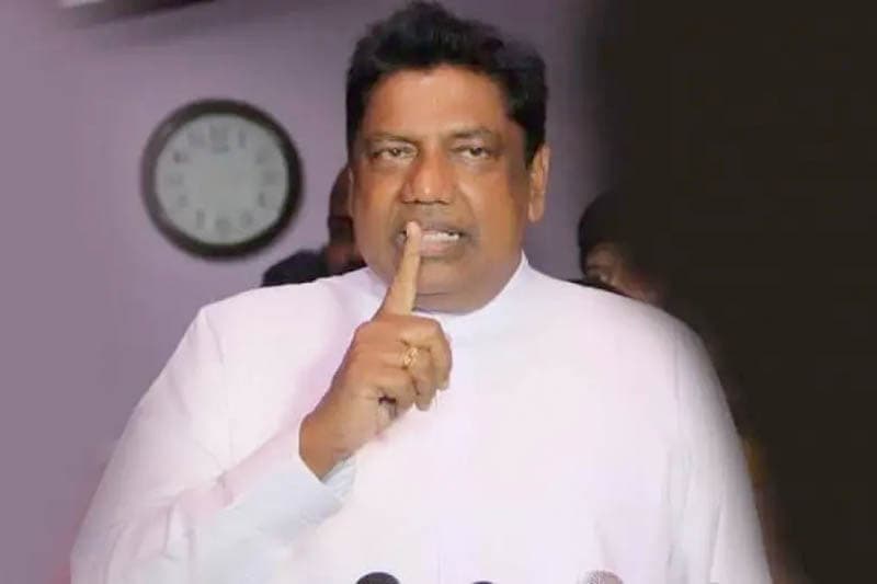 දේශපාලනයේ පෙරළිකාරයා - කළුගංතොට සිංහයා